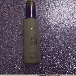 On hold tarte foundation.